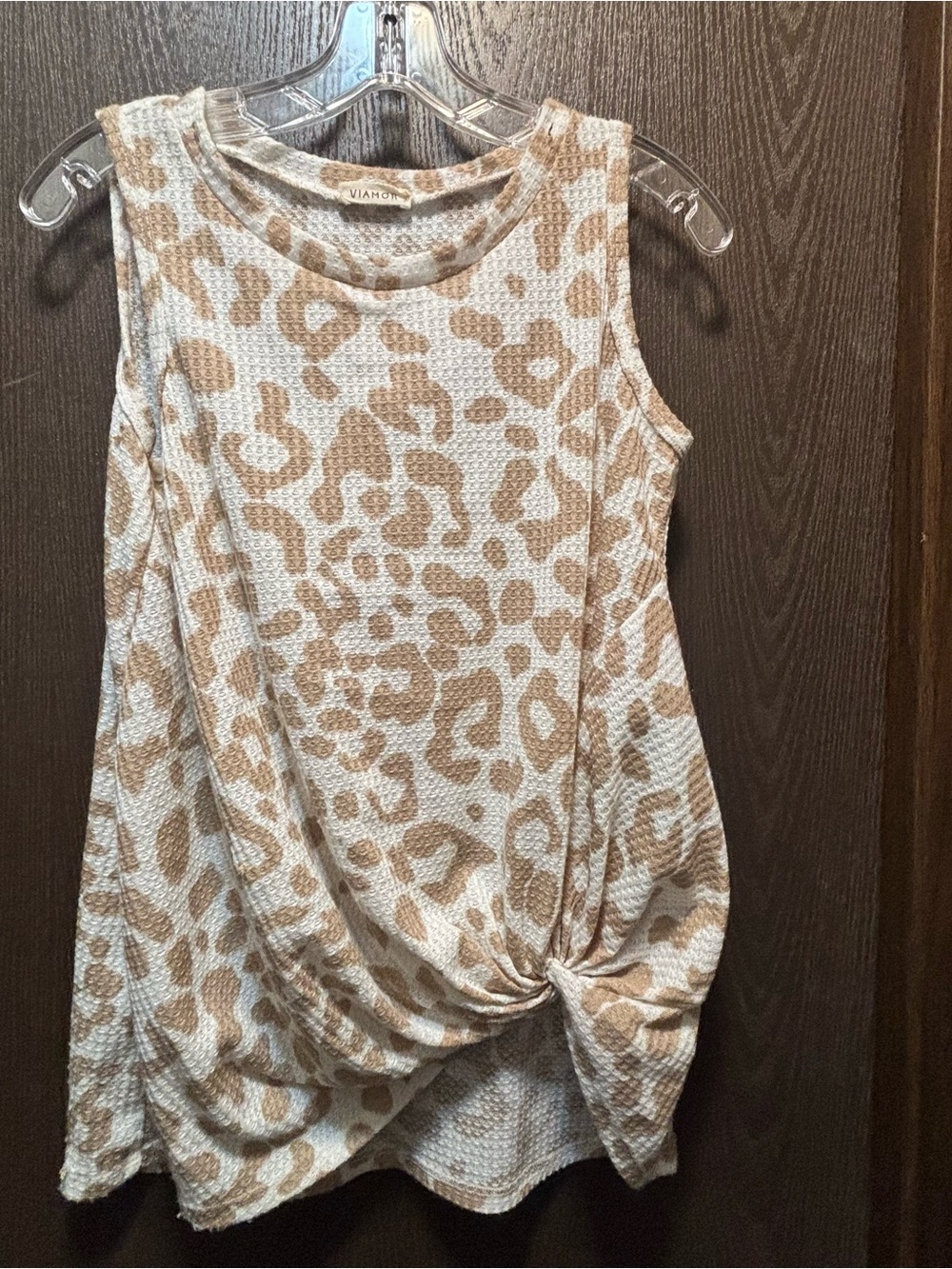 ViAHOA Beige Leopard Print Knot Tank Top